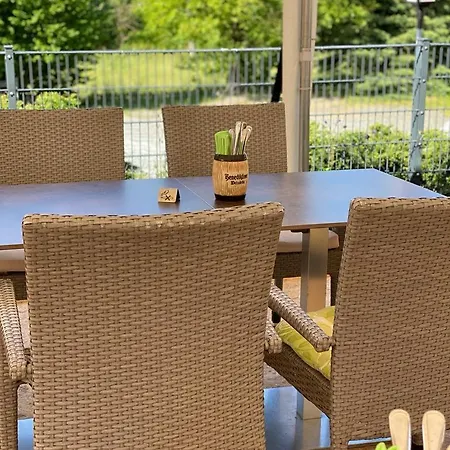 祖尔费里斯晨葵乐旅馆 招待所